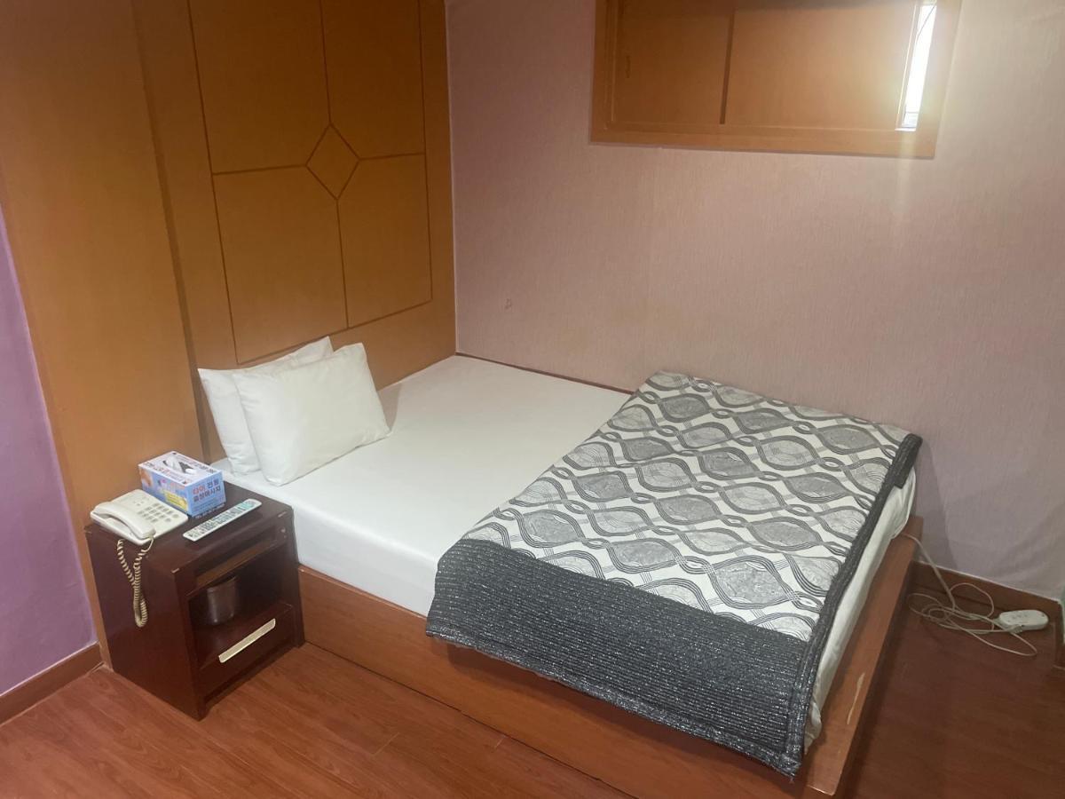 Grace Motel Seoul Ngoại thất bức ảnh